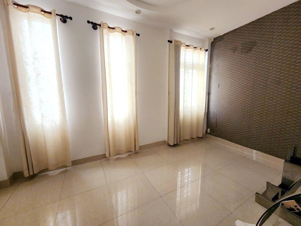 Nhà 5*10M 2Lầu/st Hẻm 125 Nguyễn Thị Tần P1q8 Gần Cầu Chữ Y