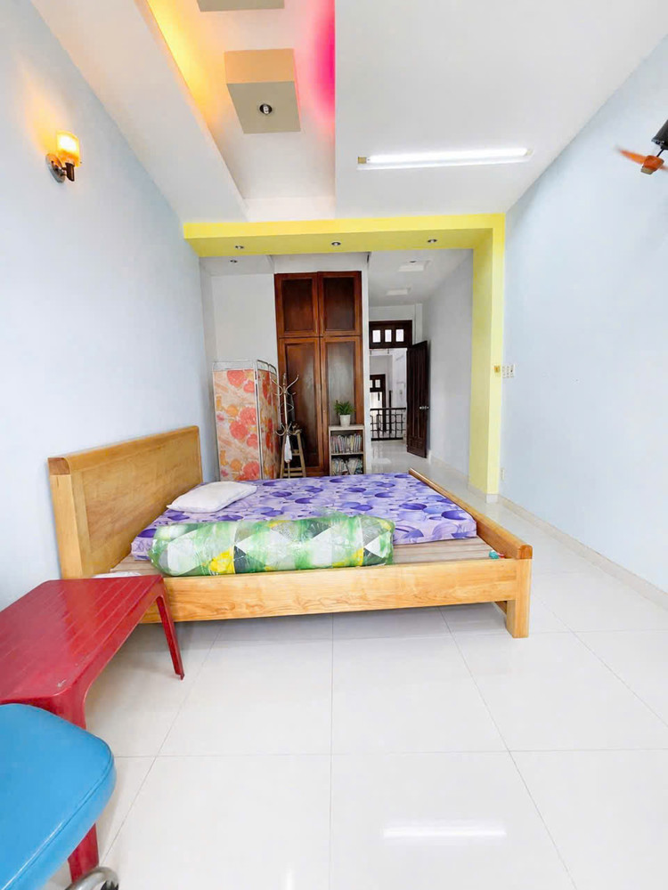 Mặt Tiền Kinh Doanh Đường - Khu Vực Hiếm Bán Q4 Cạnh Q1, Q2, Q3..giá Chính Chủ 21 Tỷ