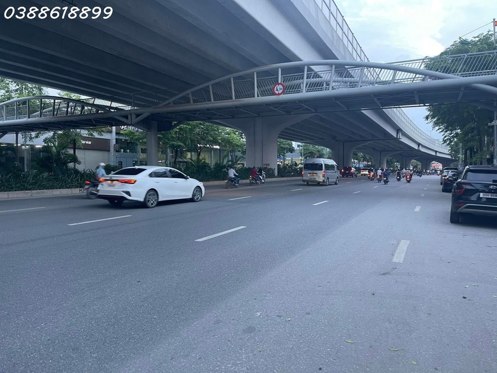 Đất Vàng Mặt Phố Phạm Văn Đồng - Bắc Từ Liêm - 780M² - Lô Góc - Mặt Tiền 18M - Vỉa Hè Rộng