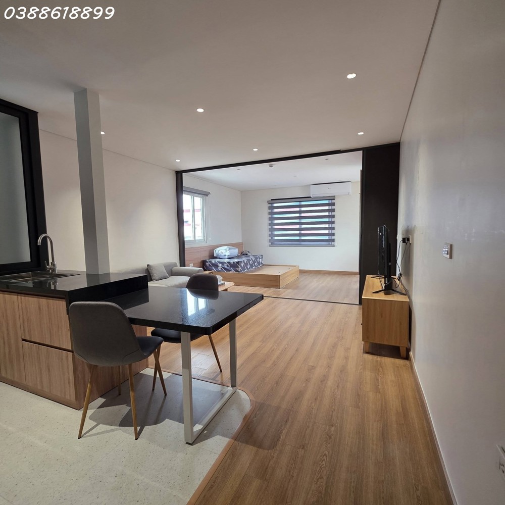 Tòa Apartment 9 Tầng Linh Lang - Ba Đình - Thang Máy - Gara 2 Ô Tô - Dòng Tiền 110 Triệu/tháng