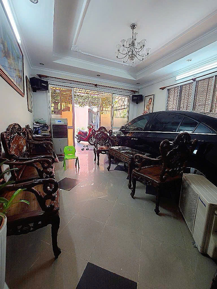 Chính Chủ Ở Xưa Nay Cần Bán Nhà 3 Tầng Xe Hơi Ngủ Trong Nhà Đ.nam Kỳ Khởi Nghĩa, Quận 3*Lh Giang