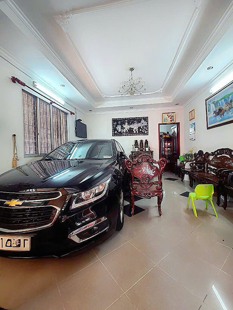 Chính Chủ Ở Xưa Nay Cần Bán Nhà 3 Tầng Xe Hơi Ngủ Trong Nhà Đ.nam Kỳ Khởi Nghĩa, Quận 3*Lh Giang