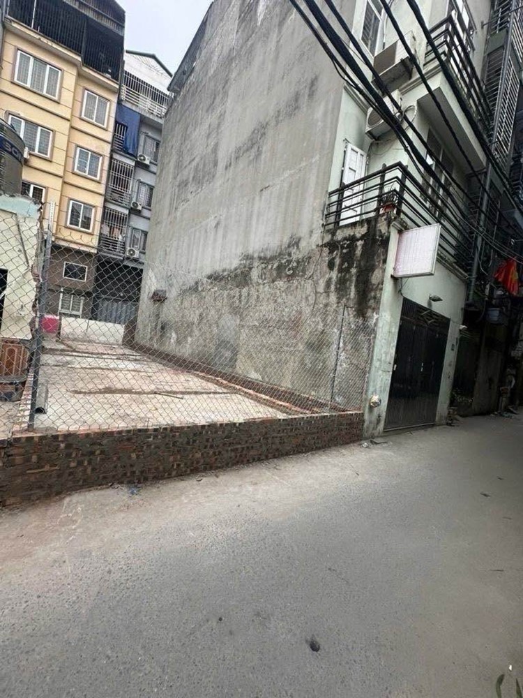 Tin Thật - Bồ Đề Long Biên 11 Tỷ 50M, Ngõ Ô Tô,Gần Hồ - Sổ Đỏ