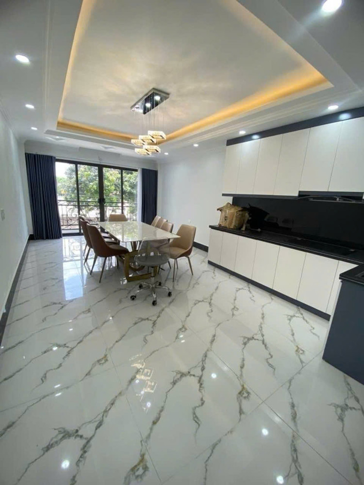50M2 Nhà Đẹp Thạch Bàn – Full Nội Thất – Thang Máy – Gara Ô Tô – Ở Ngay