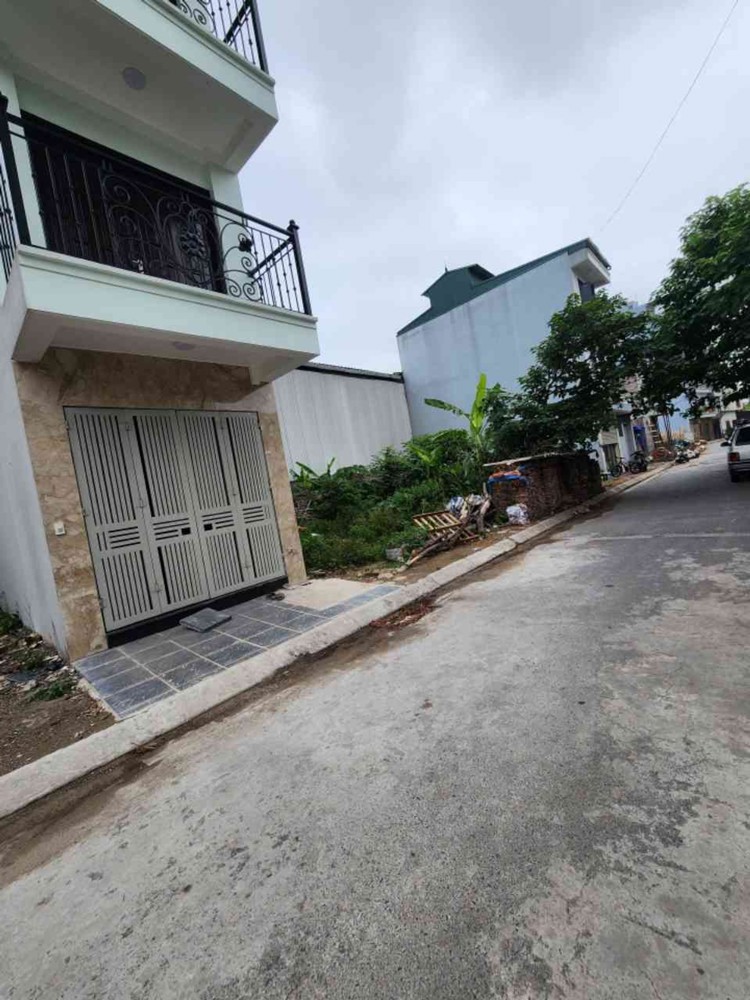 Cơ Hội Sở Hữu Bát Khối 6.9 Tỷ Ô Tô Vỉa Hè Long Biên Hà Nội