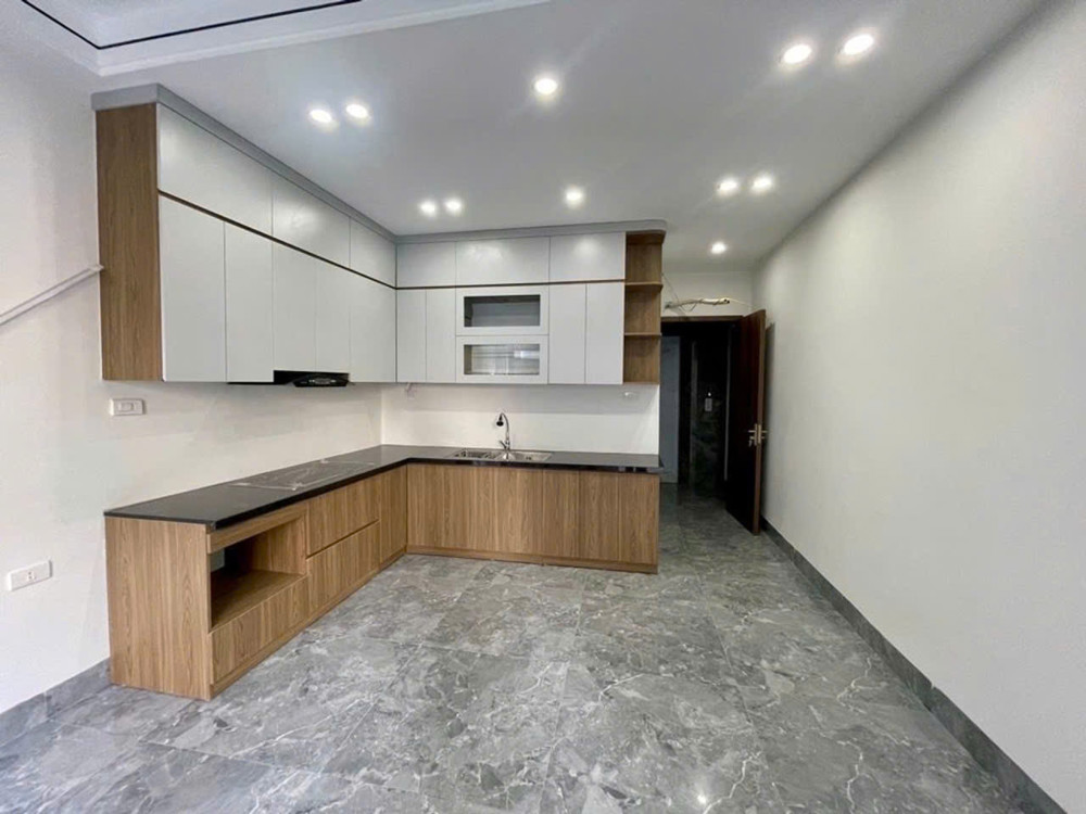 Chủ Giảm Chào 300 Triệu .. Siêu Phẩm Phúc Lợi 43M² • 6 Tầng • Gara Ô Tô , Thang Máy •