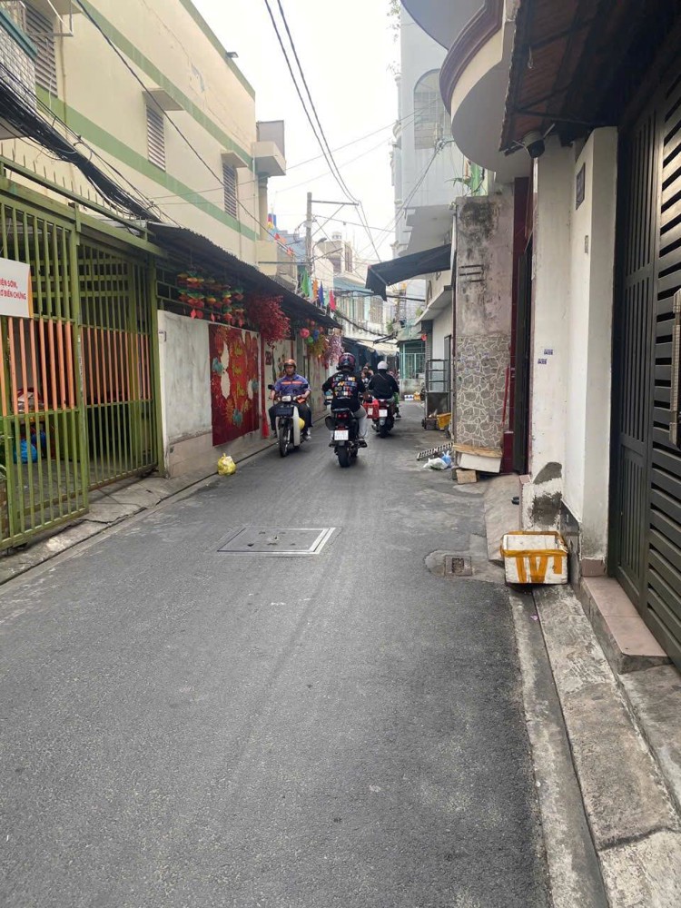 Nguyễn Sỹ Sách Tân Bình - Nở Hậu 139M2 - Gần Kcntb Giá 7.7 Tỷ