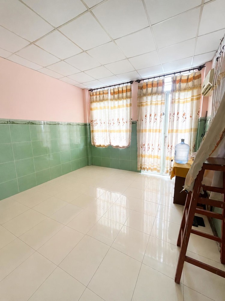 Nhà 162M² – 1 Lầu Hoàn Công – Vừa Ở Vừa Có Thu Nhập Chỉ 7 Tỷ 9