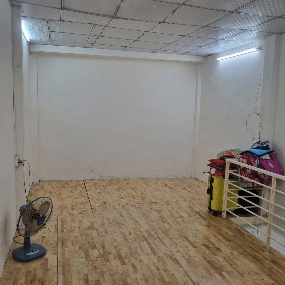 Cho Thuê Nhà Nguyên Căn Quận 1 – Tân Định, Gần Phan Xích Long