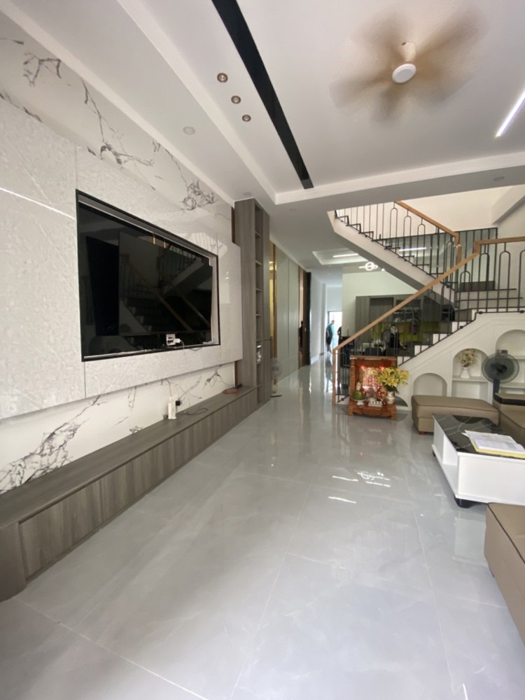 Bán Nhà Đẹp 2 Tầng Lầu Tại Kp4,P.trảng Dài,Shr Đường 2 Ô Tô Thông Thoáng,Giá Rẻ