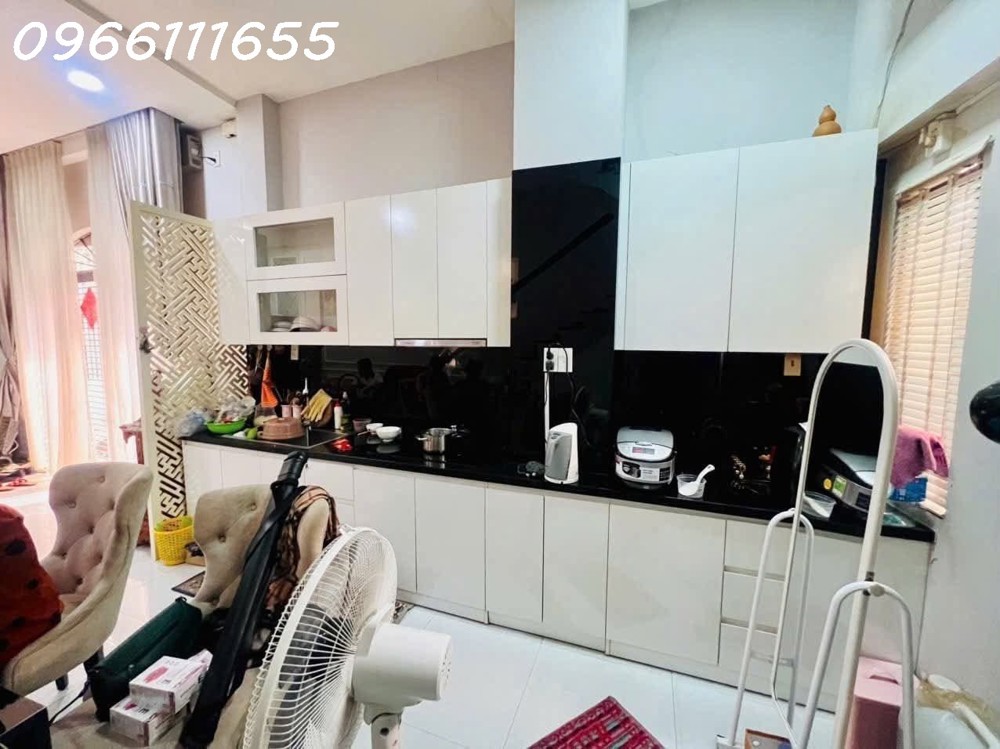 Bán Nhà Lô Góc 2 Mặt Hẻm – Trần Quang Diệu – P14– 3.8/4.7X9- Nhà Mới Đẹp – 3 Tàng - 2Pn Master .Mt