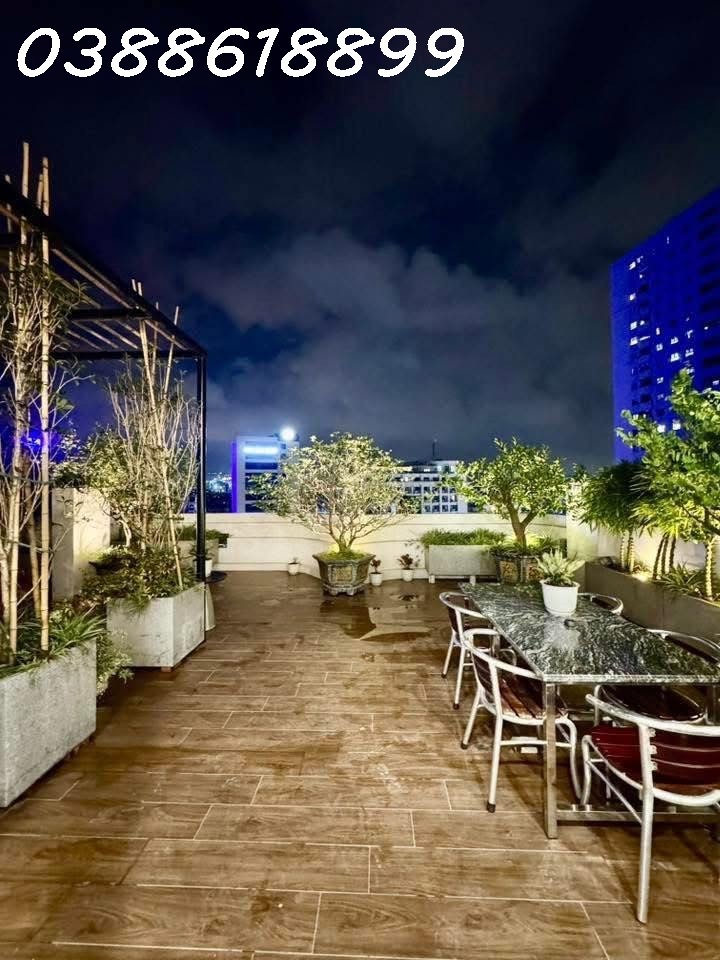 Khách Sạn Hồ Tây - Tây Hồ - 110M² - Lô Góc - 9 Tầng Thang Máy - Doanh Thu 300 Triệu/tháng