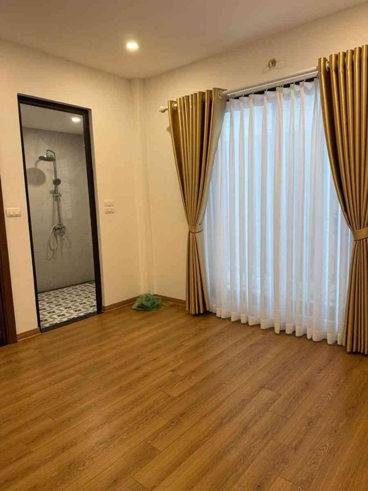 Nhà Thật Phố Kim Quan 6.6 Tỷ 40M Ngõ Ô Tô,Sổ Đỏ Long Biên
