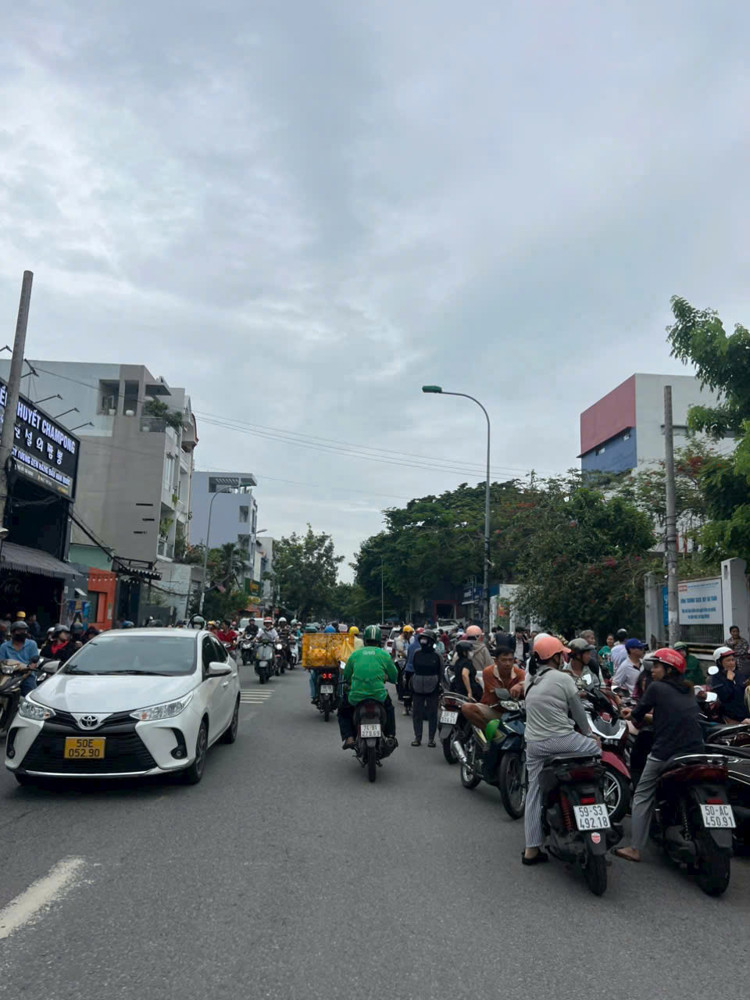 Bán Nhà Mặt Tiền Kinh Doanh Đỉnh Lương Trúc Đàm - 115M2 Ngang Khủng Hơn 6M 4Tầng Nhỉnh 22.X Tỷ