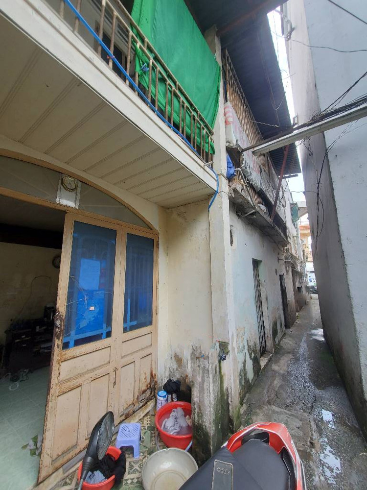 D2433* Tò Mò Nhà Bình Thạnh 100M² Hẻm Xe Hơi Thông Mà Giá Chỉ 13.X Tỷ?