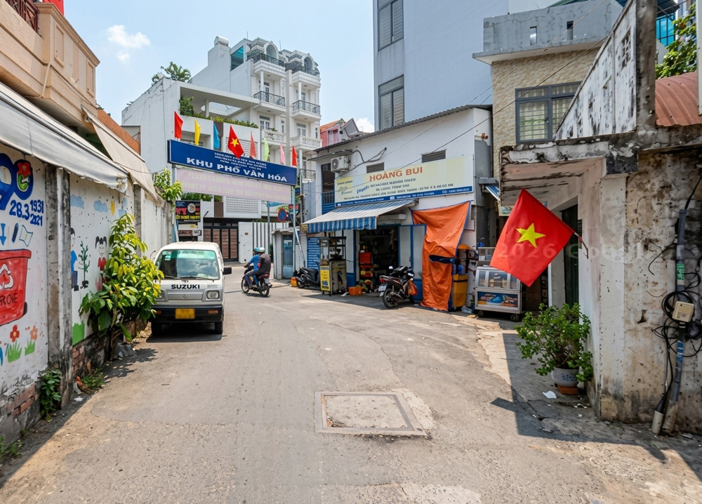 D2433* Tò Mò Nhà Bình Thạnh 100M² Hẻm Xe Hơi Thông Mà Giá Chỉ 13.X Tỷ?
