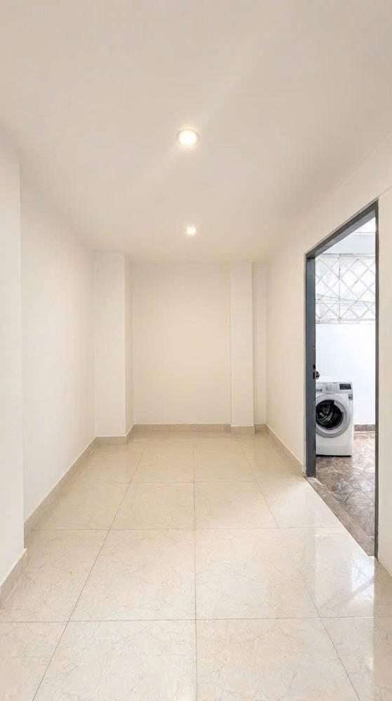 Nhà Mới Võ Thị Sáu, Quận 3, Gần Công Viên Lê Văn Tám, 4 Tầng 8.8 Tỷ
