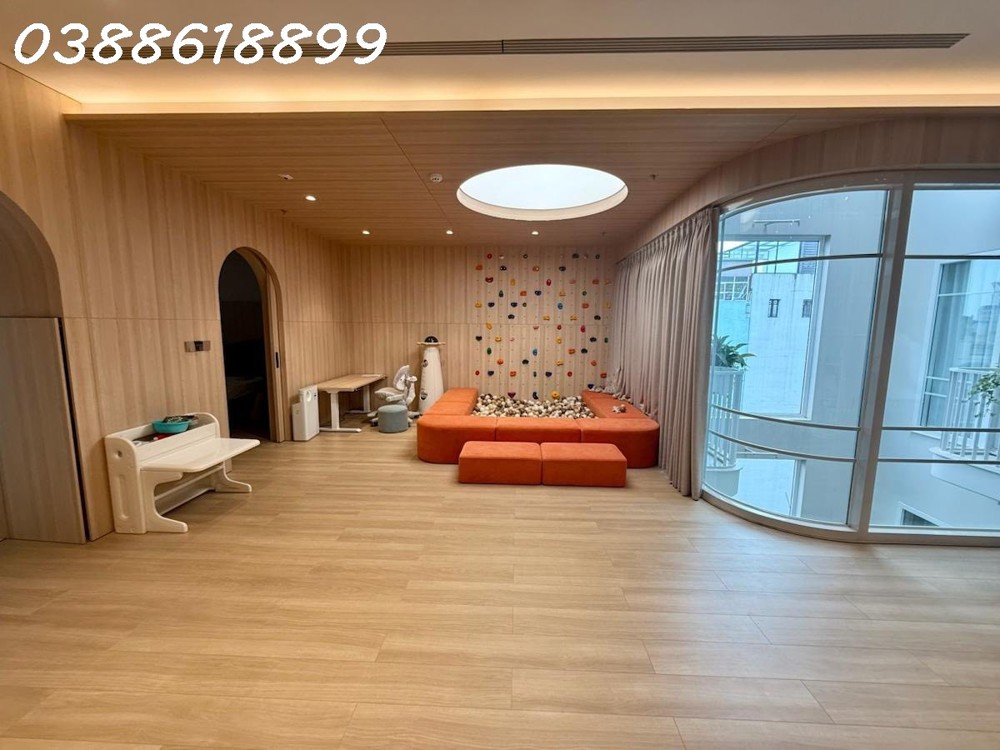 Siêu Phẩm Phố Huế - Vị Trí Kim Cương - 10 Tầng Thang Máy - Dòng Tiền 1 Tỷ/tháng