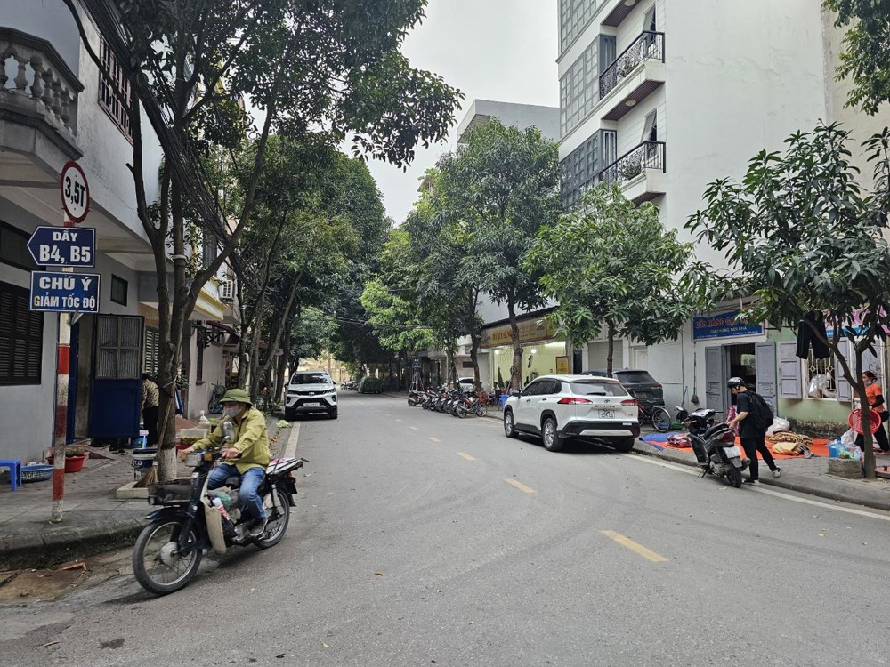 Bán Nhà Phúc Đồng 50M2- 6 Tầng Thang Máy- Gara Ô Tô – 17.X Tỷ