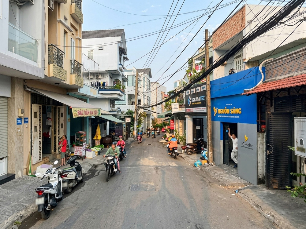 [ L2437*] Nhà Nở Hậu Tài Lộc Phan Văn Trị Bình Thạnh, Sát Emart - 11.X Tỷ