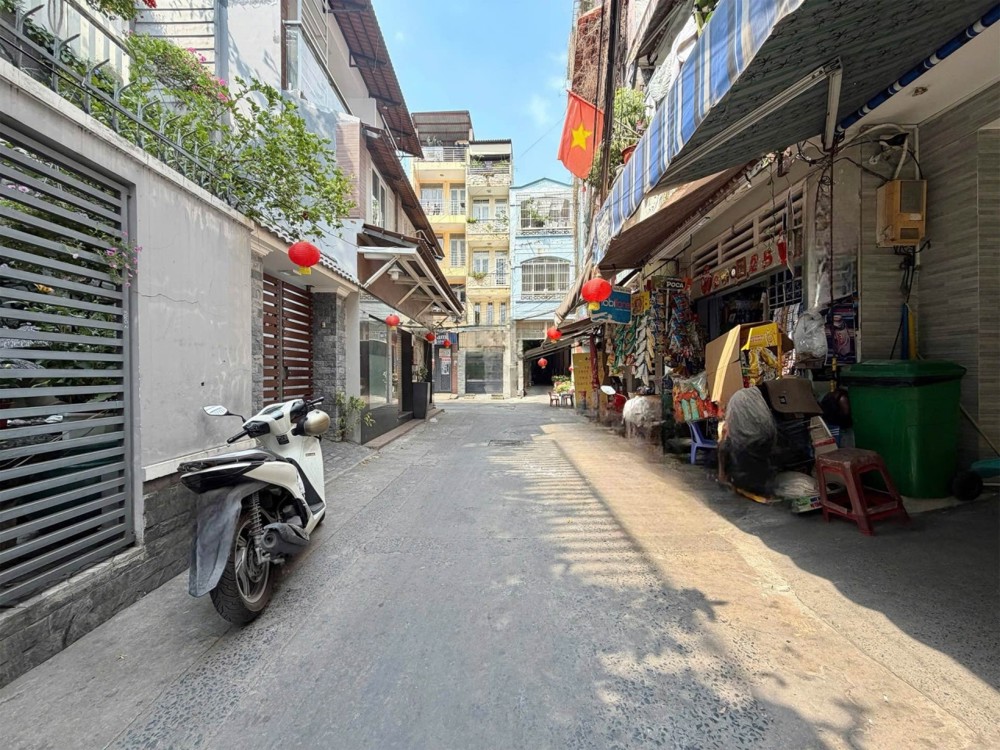 [T2441] Đất Phan Văn Trị, Bình Thạnh - Sát Đh Văn Lang - Hxh 5M Thông - 10.X Tỷ