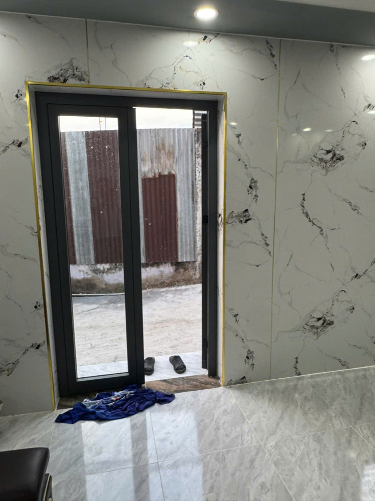 Bán Nhà 2 Tầng Tp Đồng Nai Mới 100%,Shr Thổ Cư,Ngay Cổng Chào P.biên Hòa