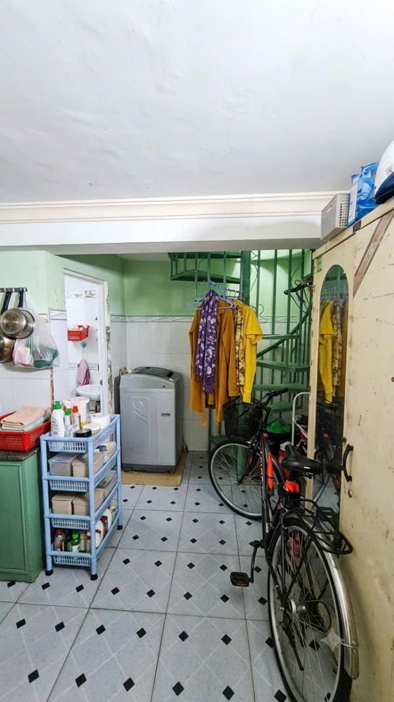 Chỉ 2,3 Tỷ Sở Hữu Nhà 2 Tầng Hương Lộ 2 – 36M² – Vào Ở Ngay