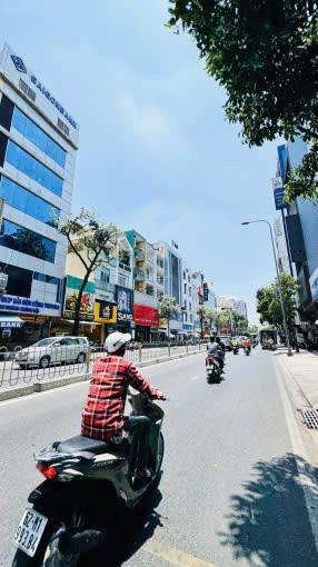 Mặt Tiền Kinh Doanh Đường - Khu Vực Hiếm Bán Q4 Cạnh Q1, Q2, Q3..giá Chính Chủ 21 Tỷ