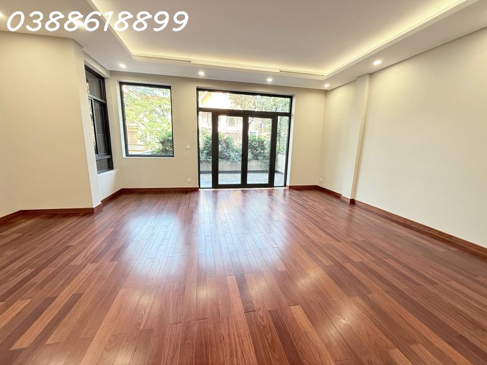 Biệt Thự Đẳng Cấp Làng Quốc Tế Thăng Long - Cầu Giấy - 2 Mặt Thoáng - Thang Máy - Ở Vip