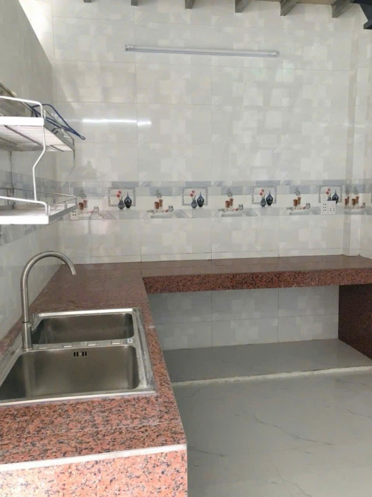 Nhà 2 Mt Hẻm Xe Hơi Nguyễn Văn Quá - 80M2 Vuông A4 - Giá Chỉ 4 Tỷ Ở Ngay