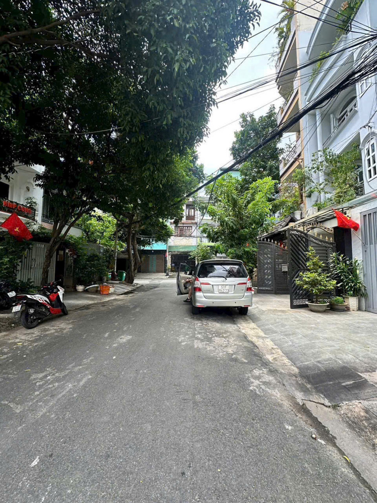 Hẻm Xe Hơi 7M Thông Gò Dầu - Tân Phú - Ngang 4 ,5M - 5 Tầng Kiên Cố - Nhỉnh 7 Tỷ Xíu