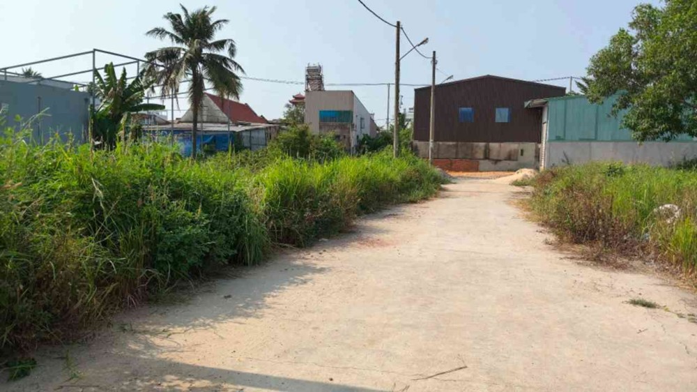 [H2446*] Đất Vuông Vức 5X14m Sát Vườn Cau Đỏ, Đường Nhựa 8M. Giá Chỉ 3.X Tỷ