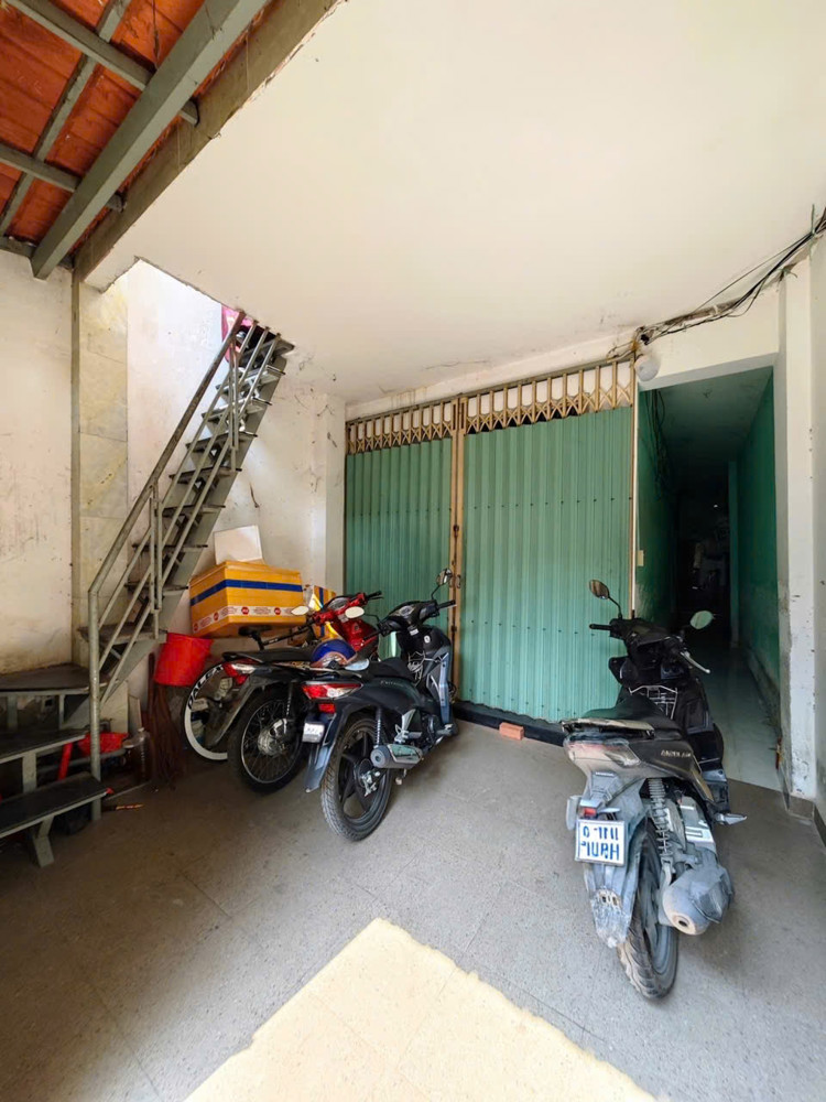 Bán 7 Phòng Trọ Bùi Văn Ba Q7 - Đường Xe Ôtô (4X16) Chỉ 4,4 Tỷ Sổ Hồng Riêng