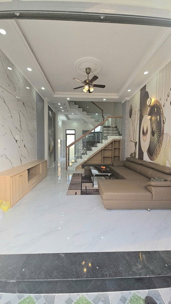 Bán Nhà 4 Tầng Đường Nguyễn Duy Trinh, Long Trường, Q9, Thủ Đức, Tp Hcm. Dt 64M2, Sổ Hồng Riêng,