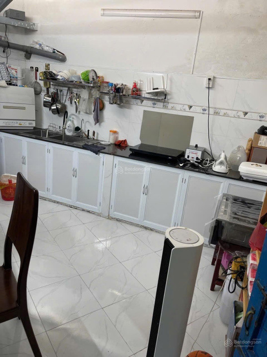 Bán Nhà Hẻm Nguyễn Hữu Huân Giá Rẻ