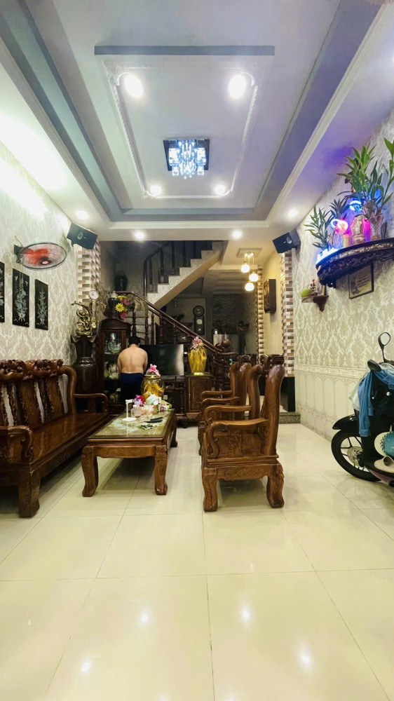 Gần Mặt Tiền Tô Hiệu - Tân Phú - Lô Góc 4 Tầng Btct - Đường Nhựa 6M Thông - 8.8 Tỷ