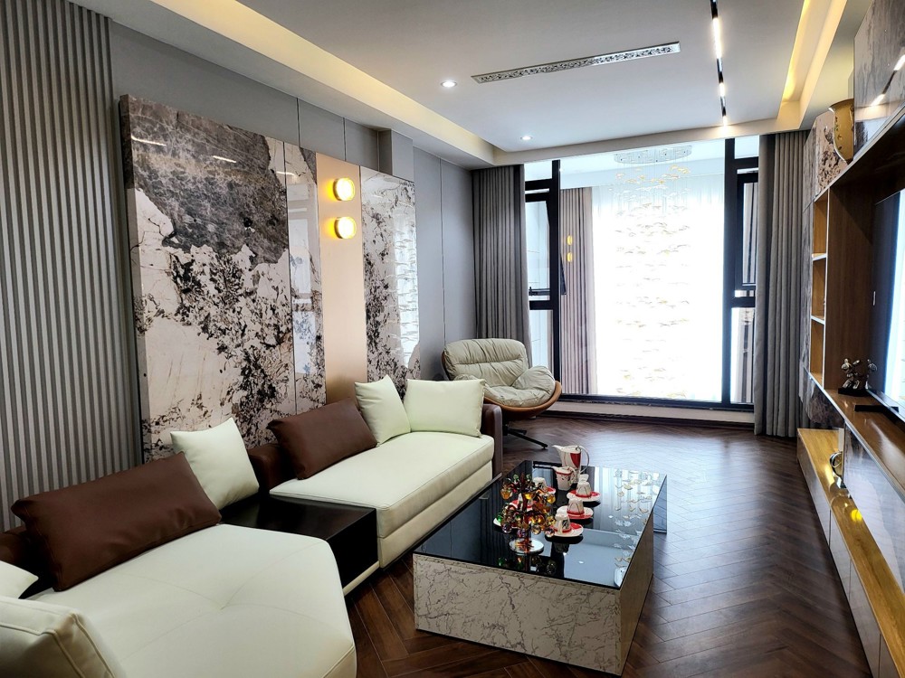 Bán Nhà Phúc Đồng, Long Biên 50M2, 8 Tầng Thang Máy, Gara Ô Tô- 18.2 Tỷ