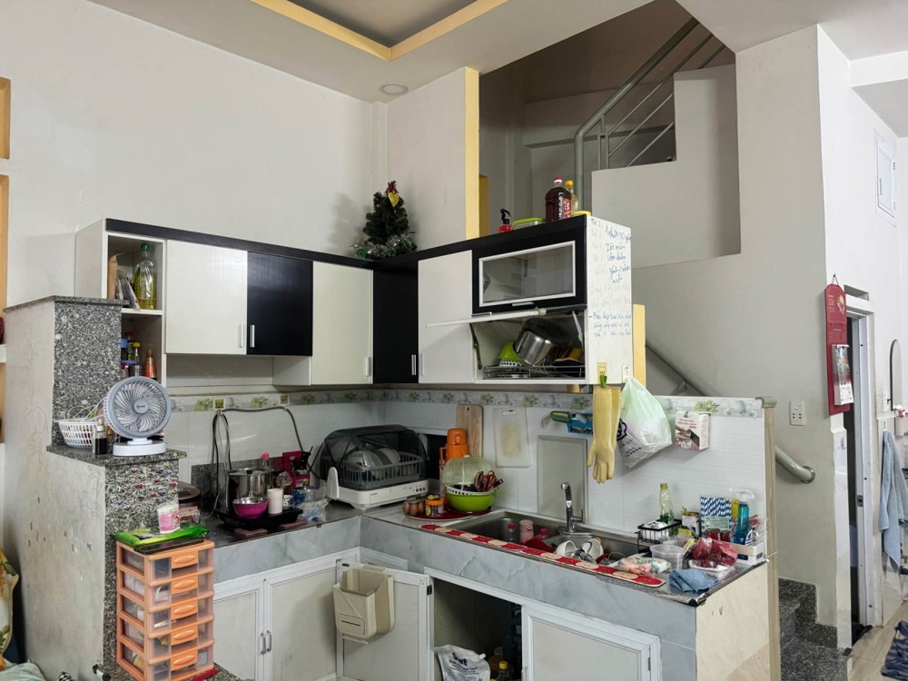 [K2454] Nhà 3 Tầng Nở Hậu 10M Sát Đh Văn Lang, Dòng Tiền 20Tr/th, 10.X Tỷ