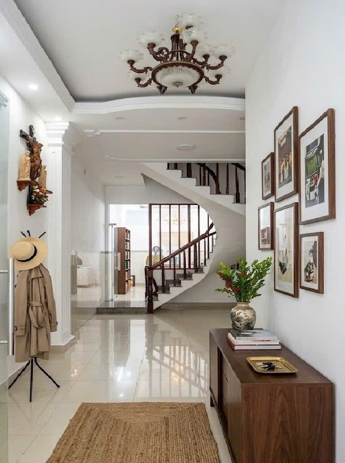 Bán Nhà Mặt Tiền Chấn Hưng, Quận Tân Bình, 4X18m, Giá 22.9 Tỷ