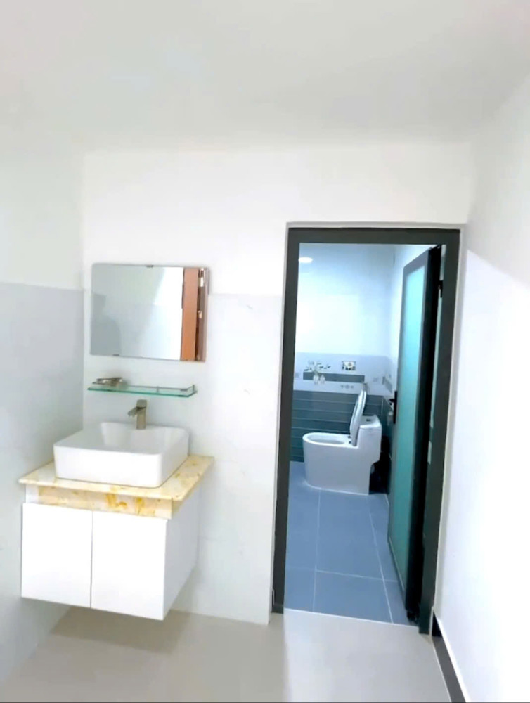 Mặt Tiền Kinh Doanh Ngày Đêm Ngay Gò Dầu Tân Phú Ngang Khủng Hơn 5M 3 Tầng Chỉ 14 .X Tỷ Tl