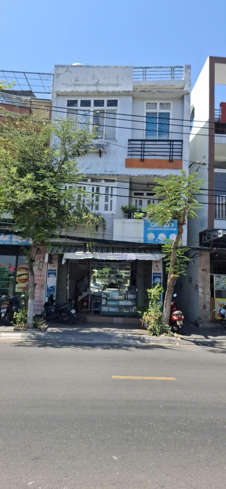 Cho Thuê Nhà Mới 3 Tầng 207 Đường Nguyễn Huệ – Quy Nhơn, 70M², Chỉ 7 Triệu/tháng