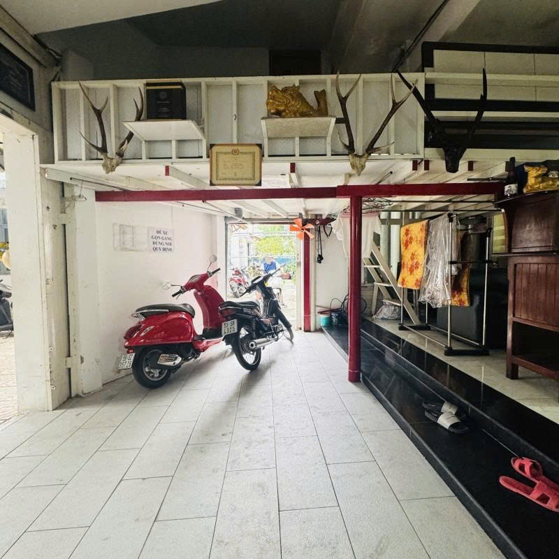 Bán Nhà 1 Đời Chủ - Hẻm 1/ Nguyễn Văn Đậu - Gần Phan Đăng Lưu, 15X23m, 2 Tầng, 35 Tỷ