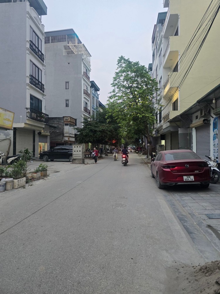 Nhà Thật Phố Thượng Thanh 10 Tỷ 50M Ngõ Ô Tô Ngõ Thông,Sổ Đỏ Long Biên