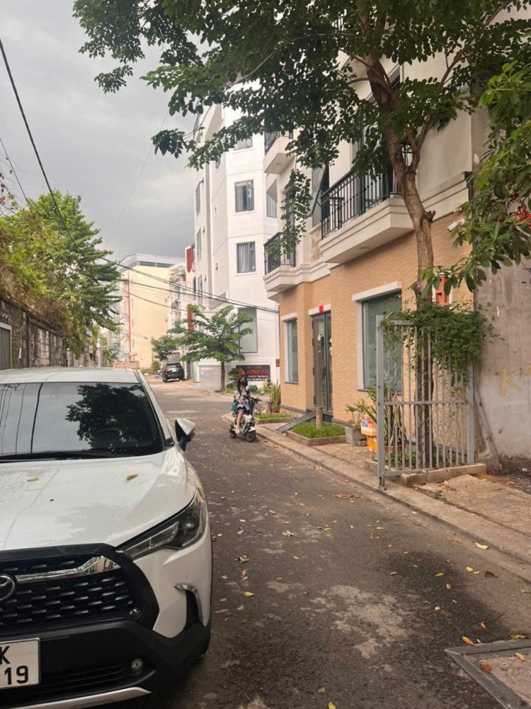 Bán Nhà 4 Tầng 52M2 Đường Làng Tăng Phú, Tăng Nhơn Phú A, Q9, Thủ Đức, Tp Hcm. Giá 7.9 Tỷ