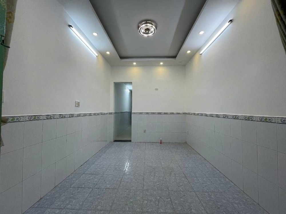 [K2460*] Nhà Hẻm Xe Hơi 1/ Phạm Văn Bạch Sau Sân Bay, Giá 5.X Tỷ