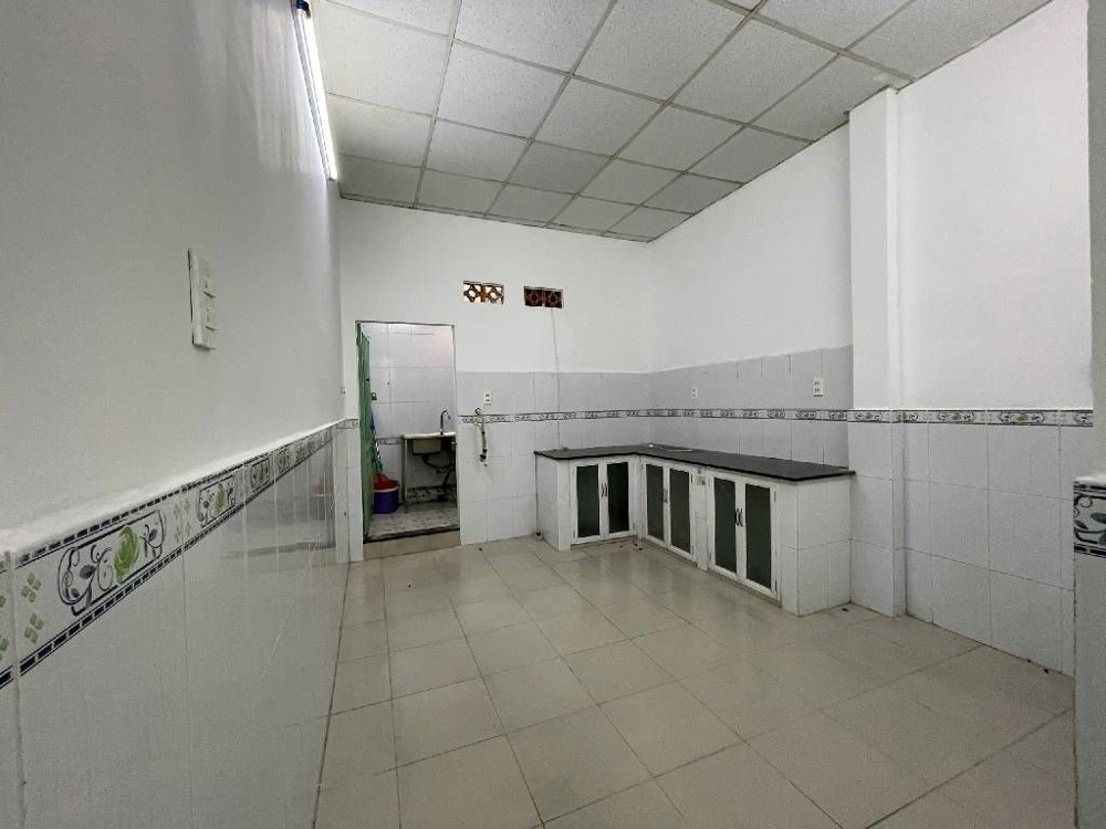 [K2460*] Nhà Hẻm Xe Hơi 1/ Phạm Văn Bạch Sau Sân Bay, Giá 5.X Tỷ