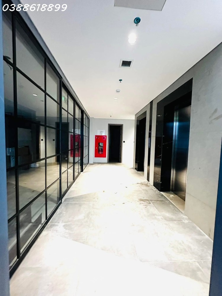 Tòa Building Hạng A Mặt Phố Lạc Long Quân, Tây Hồ - 270M2 - 9 Tầng - Mt 12M - Doanh Thu