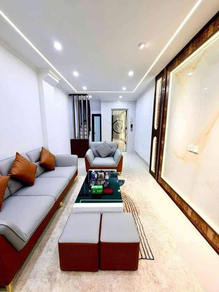 Phân Lô Vip Trung Kính - Nhà Mới 7 Tầng Thang Máy - Ngõ Ô Tô Tránh - Khu Cán Bộ Dân Trí Cao