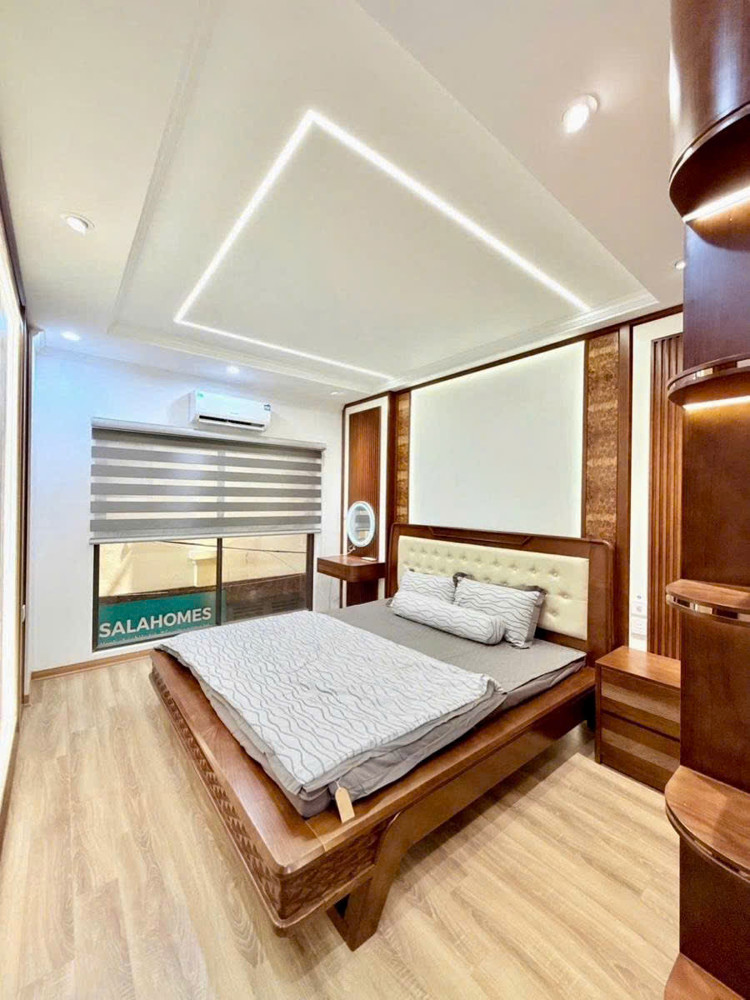 Phân Lô Vip Trung Kính - Nhà Mới 7 Tầng Thang Máy - Ngõ Ô Tô Tránh - Khu Cán Bộ Dân Trí Cao