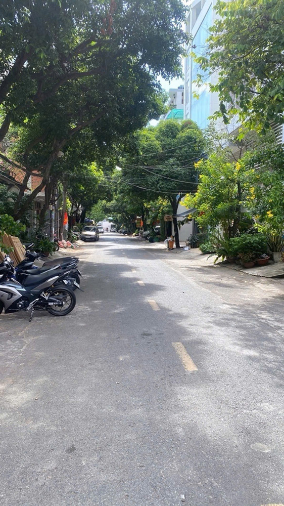 Đất 170M Ngang Khủng 10M - Cách 3 Căn Là Ra Mặt Tiền Thạch Lam Tân Phú Chỉ Nhỉnh 18 Tỷ Xíu